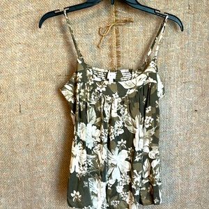 Lucky Brand top